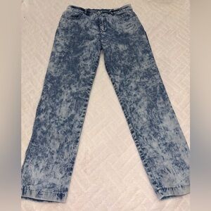 🌸 Variations M Rhinestone Acid Wash Jeans